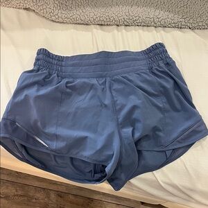 Lululemon blue hotty hot 2.5 high rise Shorts